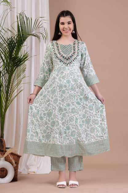 Women Viscose Rayon Kurta Pant Dupatta Set